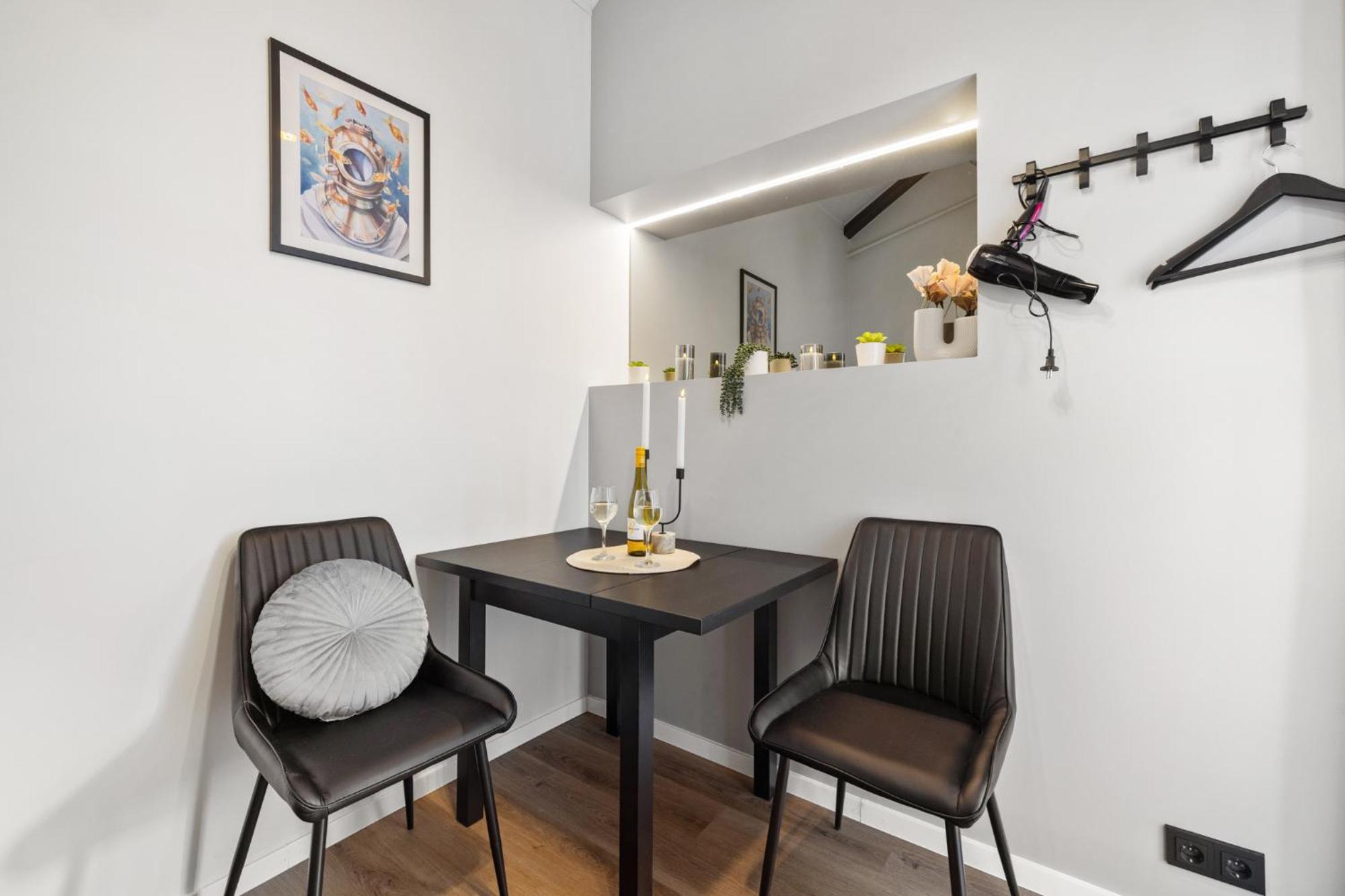 Bright Lofts Near City Center Harbour Tallin Exterior foto