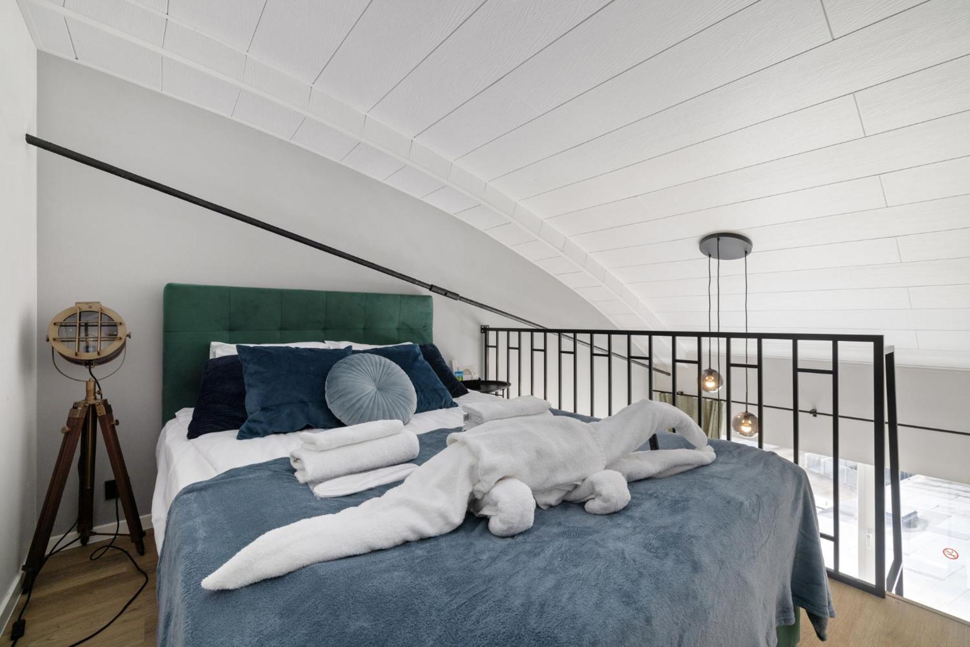 Bright Lofts Near City Center Harbour Tallin Exterior foto