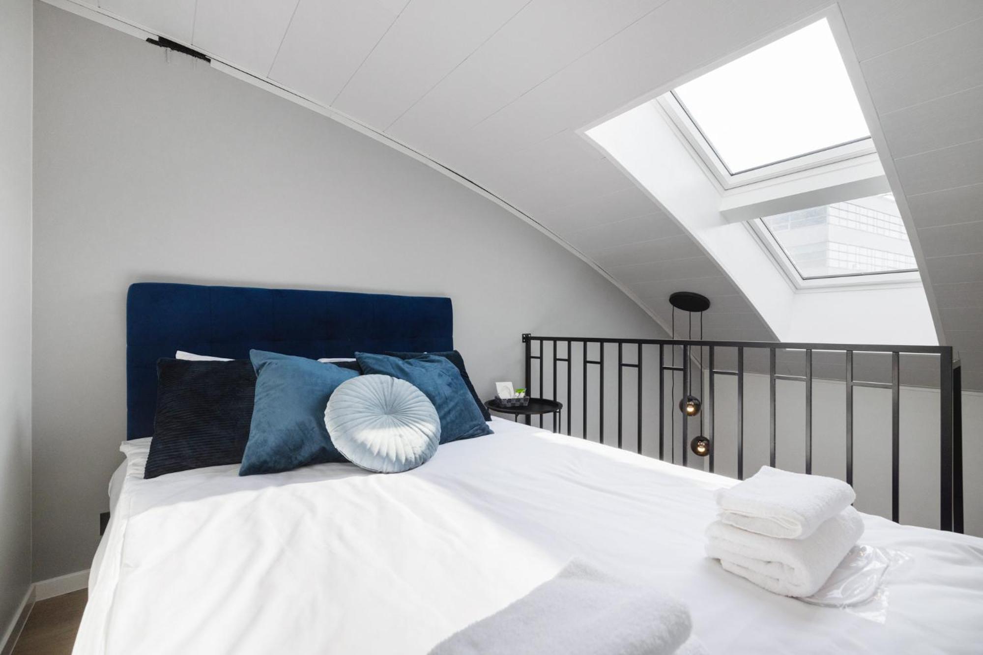 Bright Lofts Near City Center Harbour Tallin Exterior foto