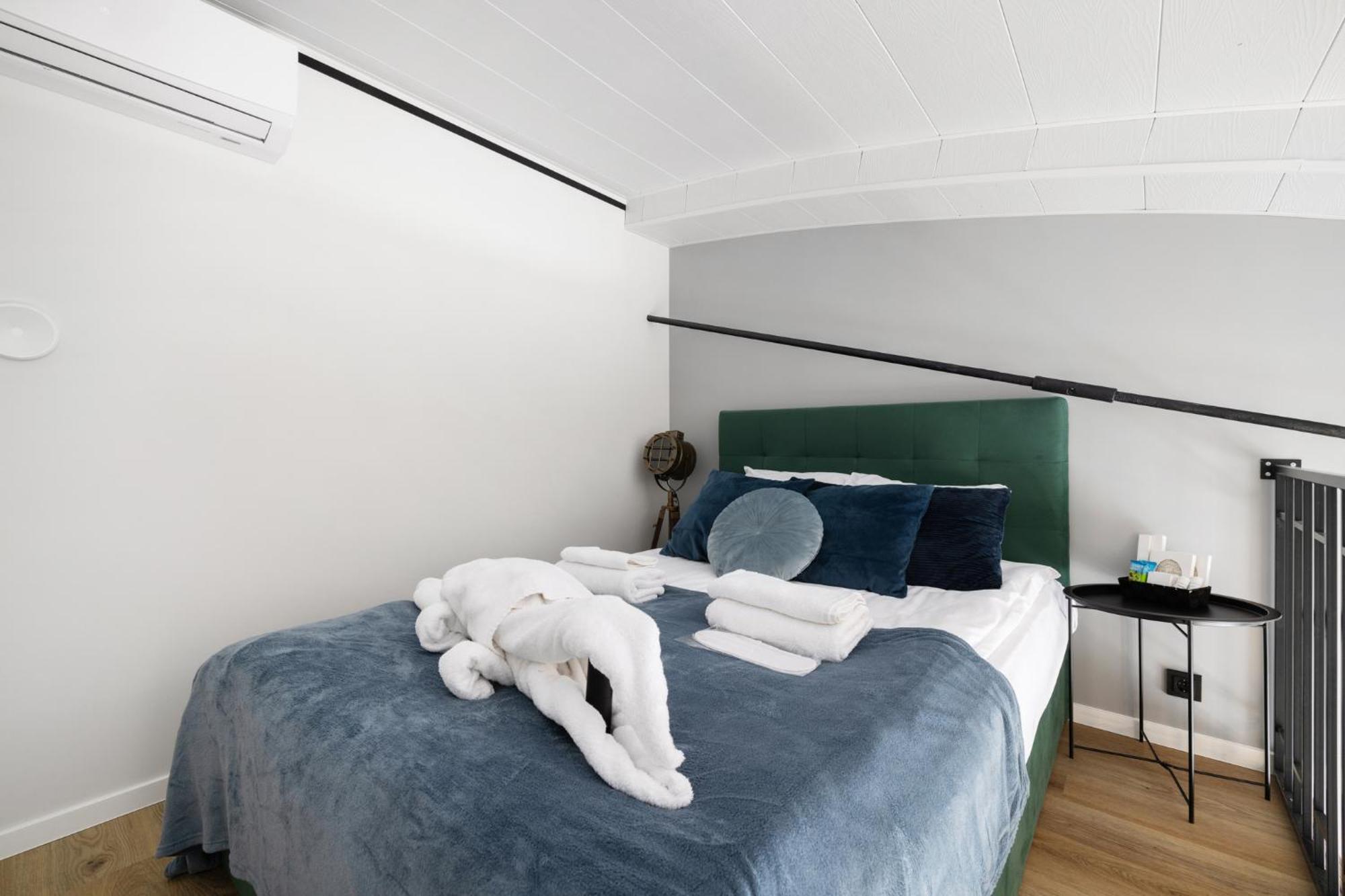 Bright Lofts Near City Center Harbour Tallin Exterior foto