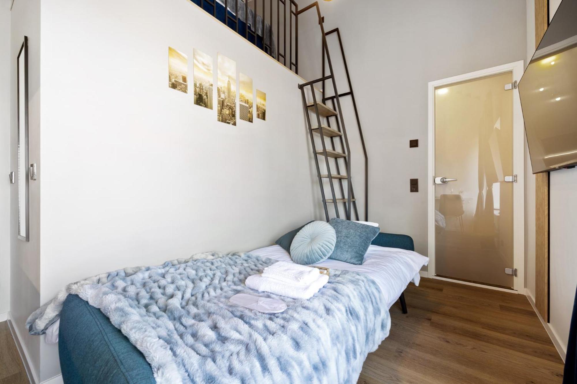 Bright Lofts Near City Center Harbour Tallin Exterior foto