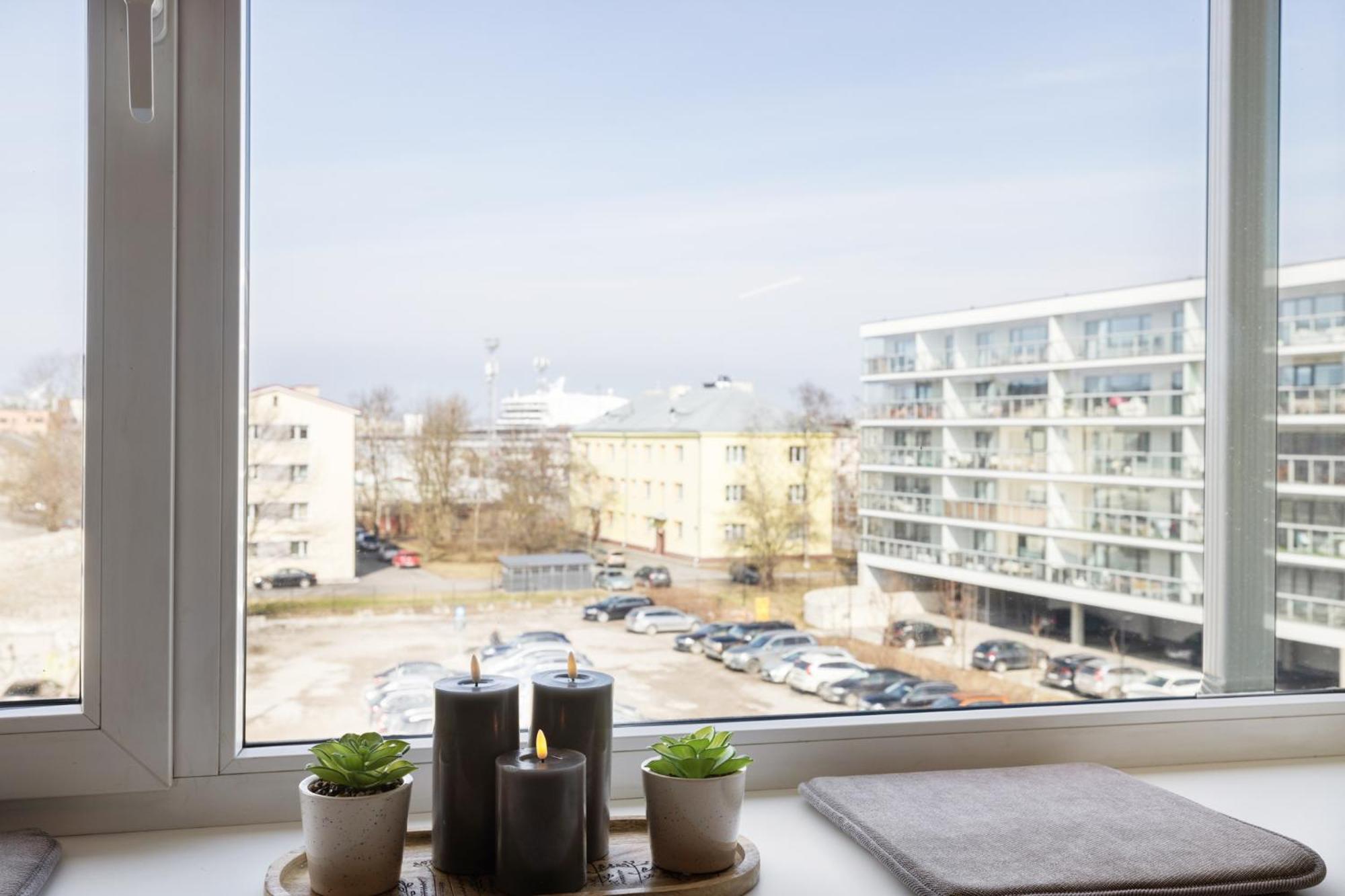 Bright Lofts Near City Center Harbour Tallin Exterior foto